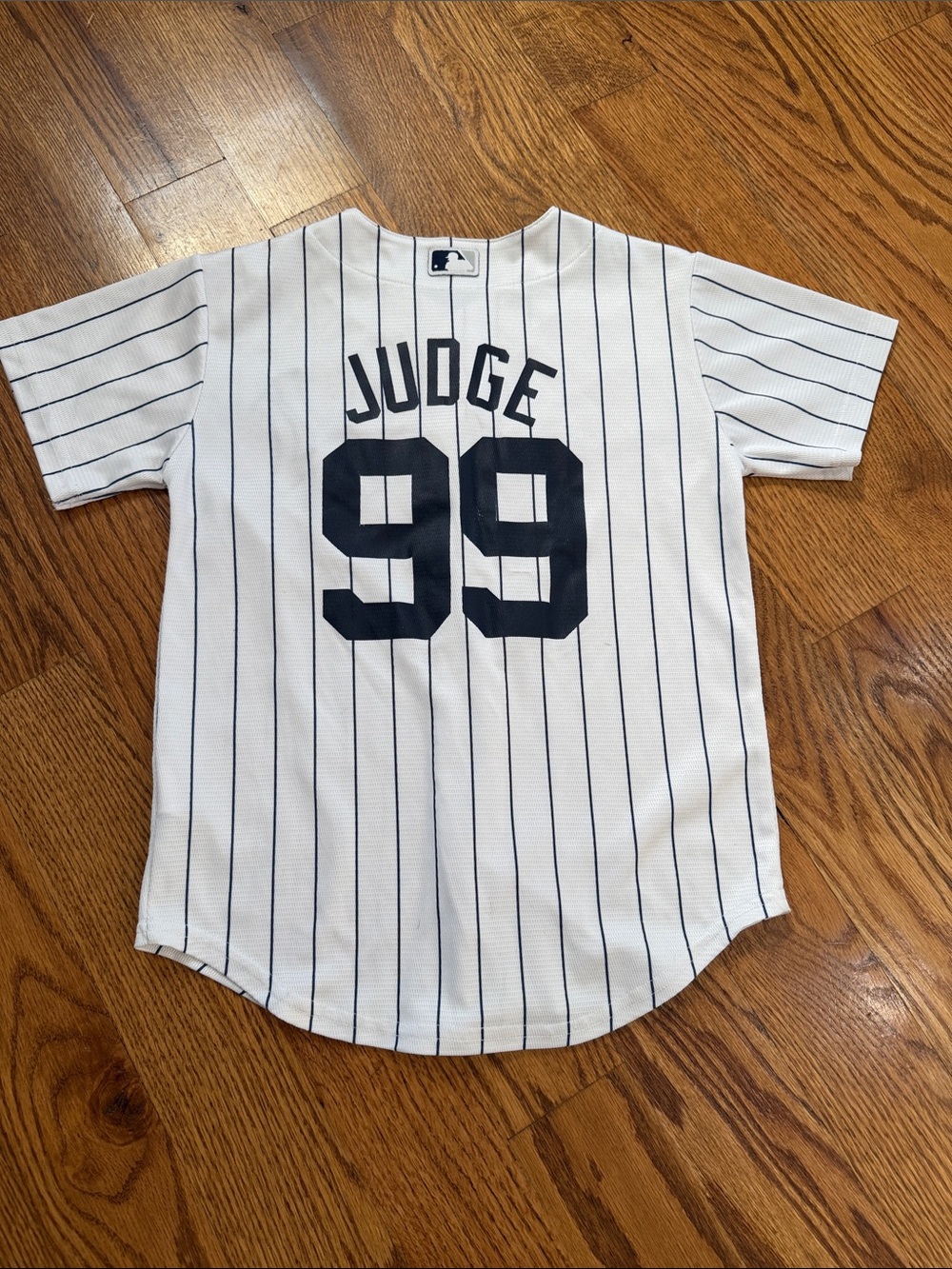 Aaron Judge New York Yankees Jersey. Size Small 8. Great Used Condition. - Picture 10 of 12
